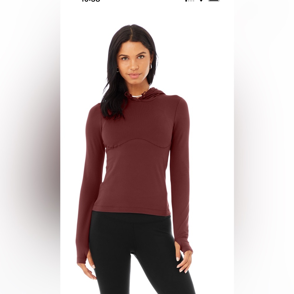 Hooded runner by Alo Yoga brand new